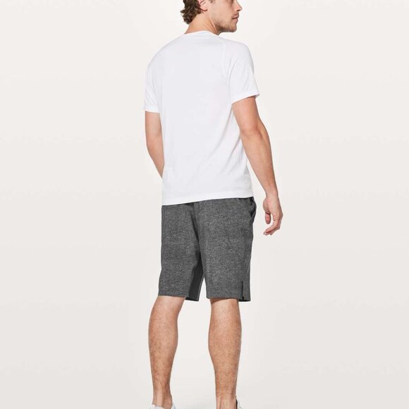 Lululemon T.H.E. Short Linerless 11" Heathered Texture Printed Greyt Deep Coal L - Picture 3 of 9